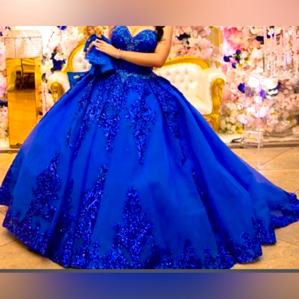 Royal blue side 8-10 for for the best day of your life and the best memories